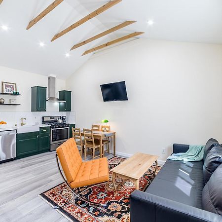 Private Stylish Studio, Near Csun, Fast Wi-Fi Los Angeles Bagian luar foto